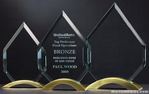 Diamond Series with Gold Metal Base Glass Award
