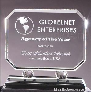 Crystal Glass Awards – 8″ x 8 1/4″ Prism Optical 1