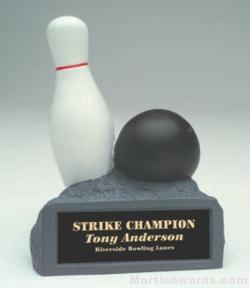 B/W Bowling On Base Gold Resin Trophy 1