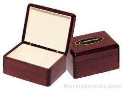 Desk Award – Wood Box with Engravable Plate Desk Accessories 1